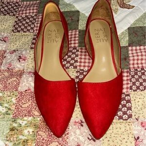 Naturalizer Red Pointed Flats